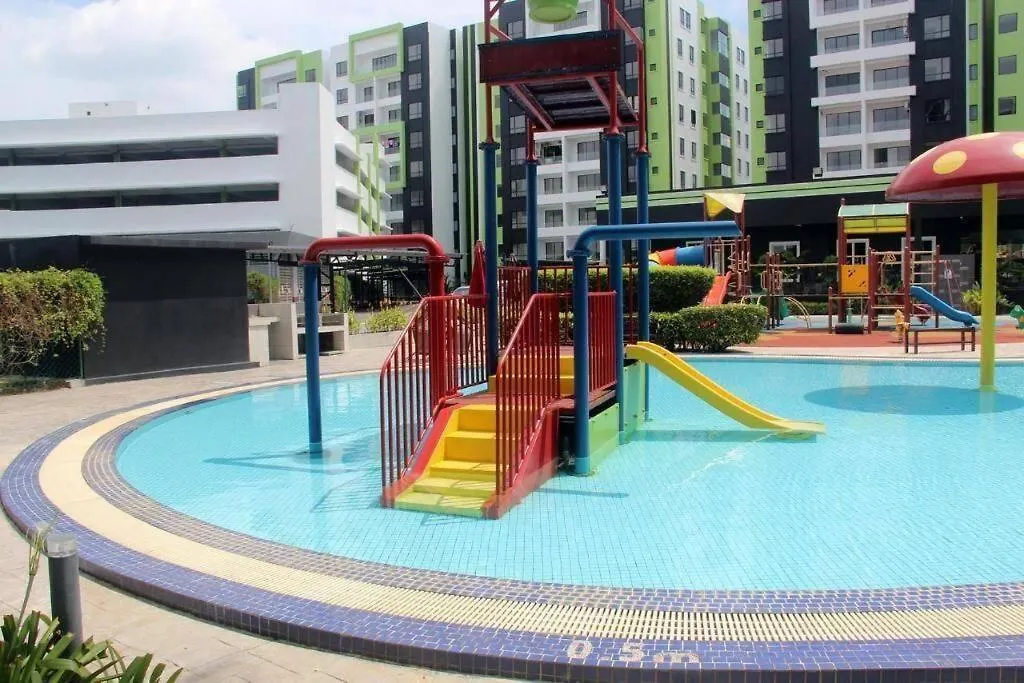Apartment Lovely Condo With Water Theme Park#Pool View#Ipoh#